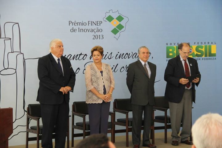 Ministro do MCTI, Marco Antonio Raupp, presidenta Dilma Rousseff, vice-presidente Michel Temer, e presidente da Finep, Glauco Arbix.