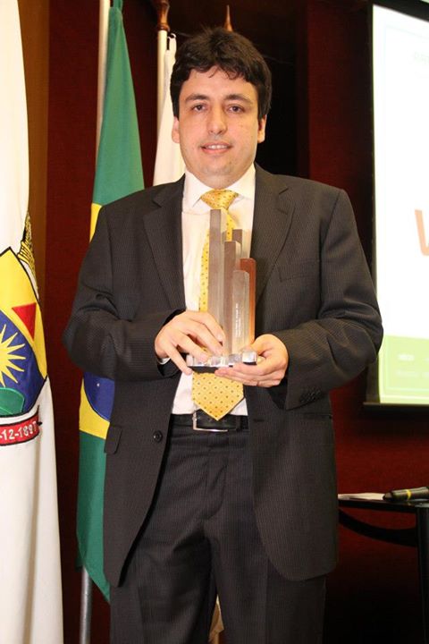 O representante da empresa Web Radar (RJ), Adriano da Rocha Lima, terceira colocada na categoria Pequena Empresa