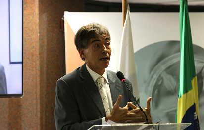 Luis Fernandes posse2015